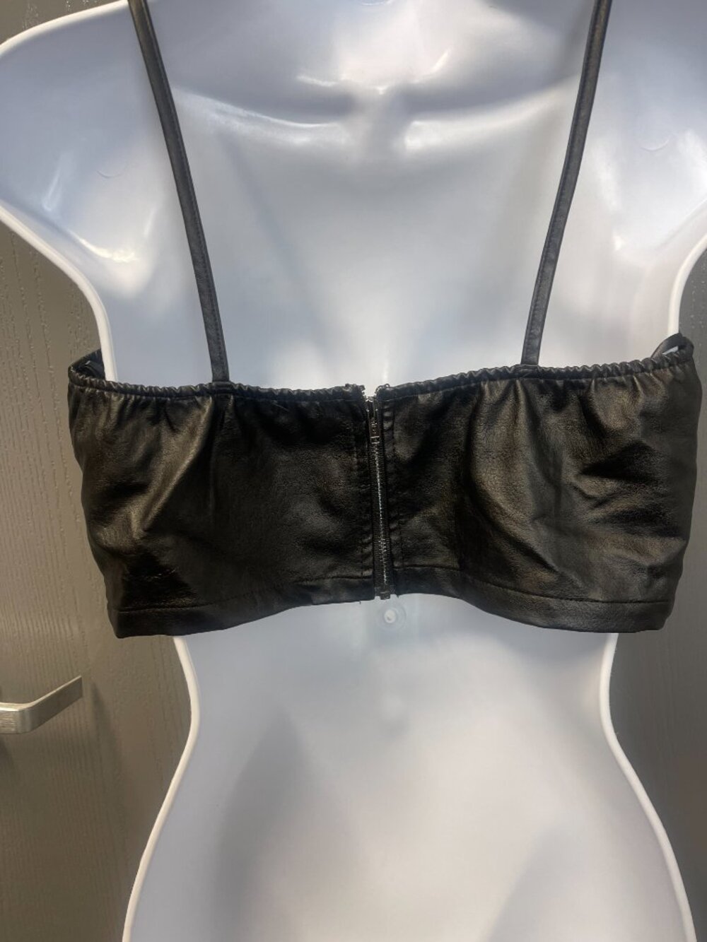 TRAC NWT Black Faux Leather-Look Bustier Crop Top Medium - Picture 2 of 8
